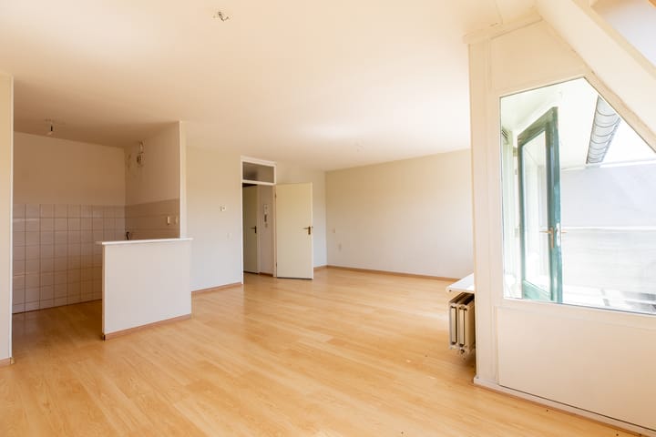 Foto 3 van Romeinenplein 15