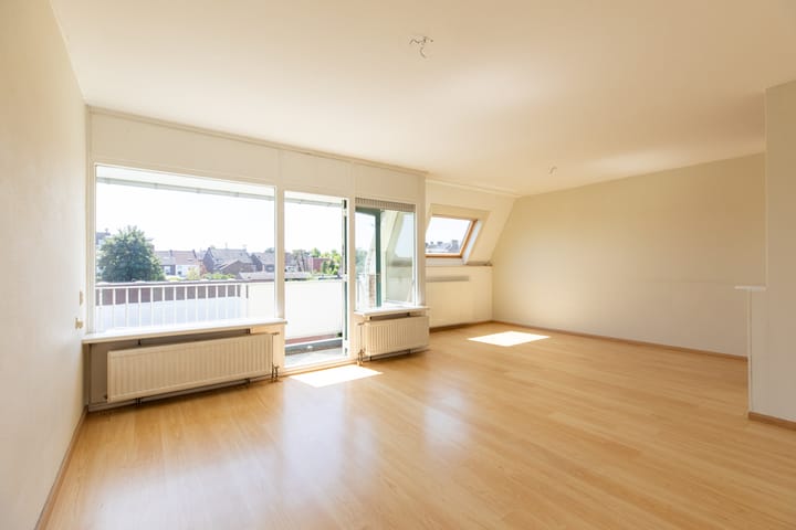 Photo 7 of Romeinenplein 15