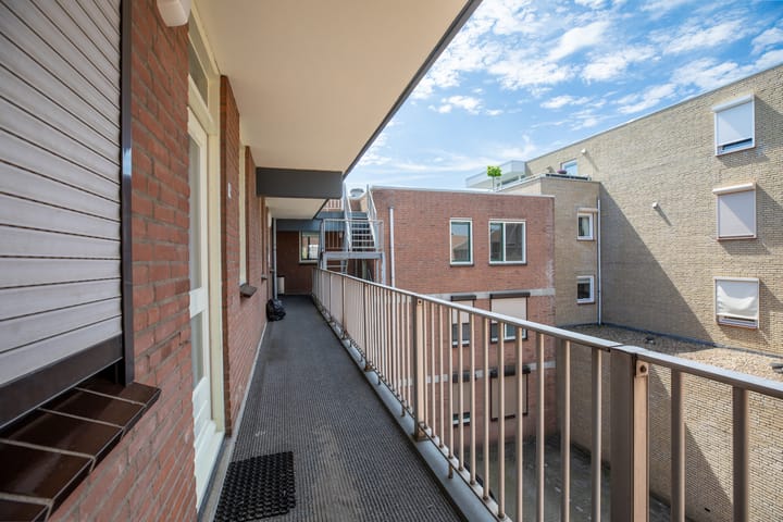 Photo 19 of Romeinenplein 15