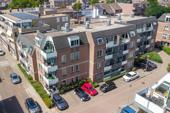 Photo 27 of Romeinenplein 15