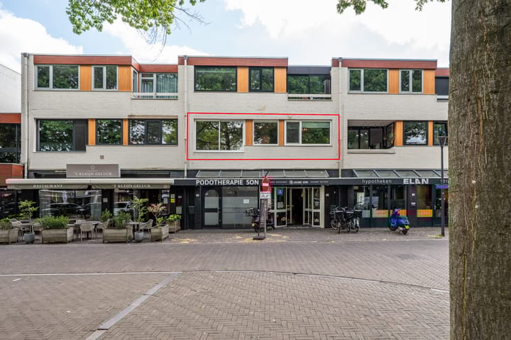 Foto 1 van Raadhuisplein 16