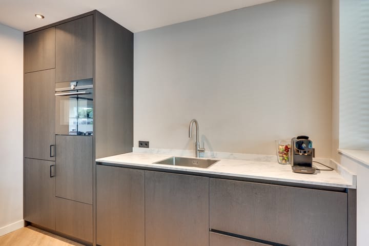 Foto 4 van Raadhuisplein 16