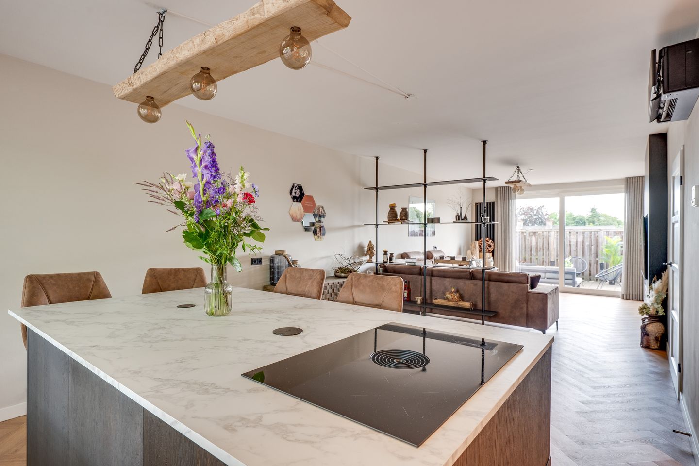 Photo 20 of Raadhuisplein 16