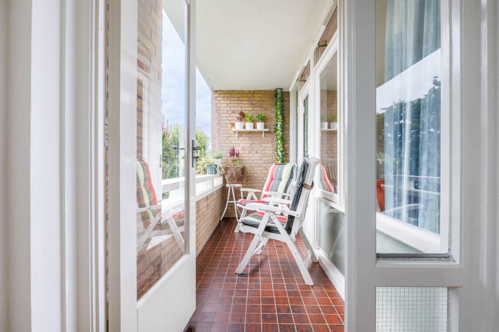 Foto 8 van Paramaribostraat 93