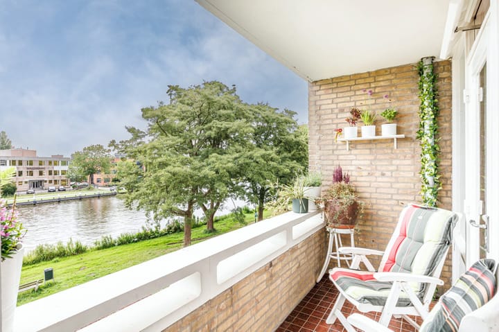 Foto 9 van Paramaribostraat 93