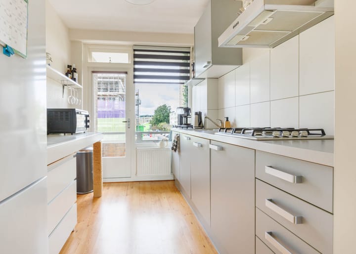 Foto 12 van Paramaribostraat 93