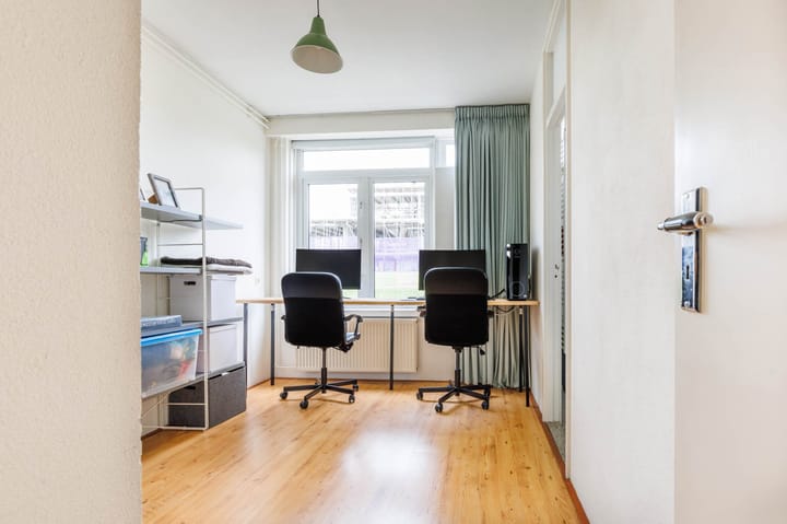 Foto 21 van Paramaribostraat 93