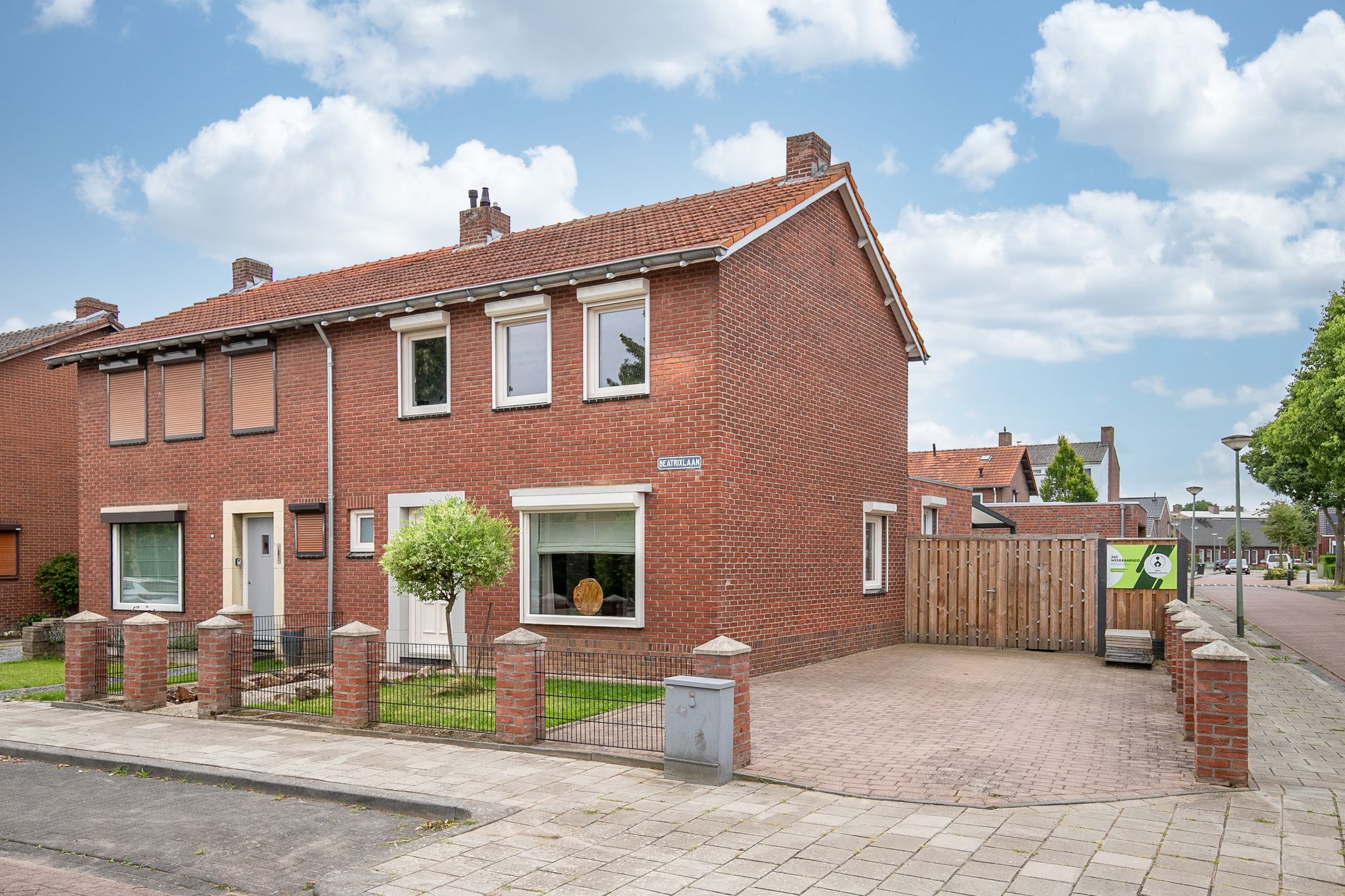 Beatrixlaan, 21, Roermond, 6042HL, Limburg, Nederland 21 