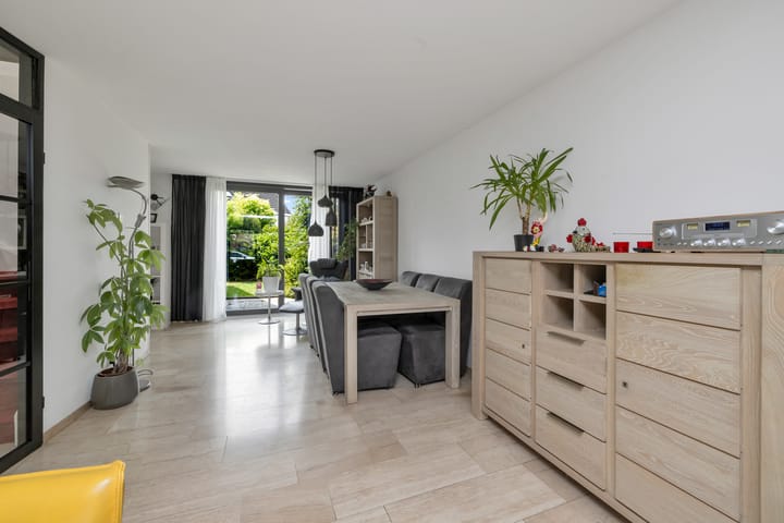 Foto 8 van Philips van Nassaustraat 25