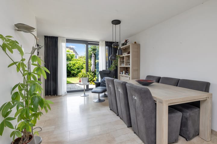 Foto 9 van Philips van Nassaustraat 25