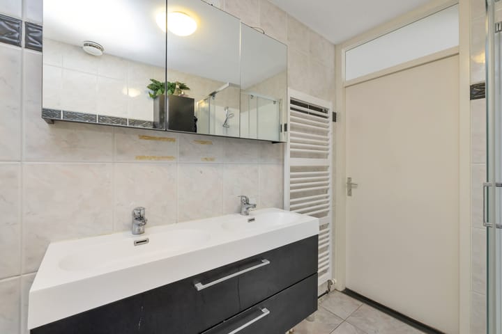 Foto 21 van Philips van Nassaustraat 25