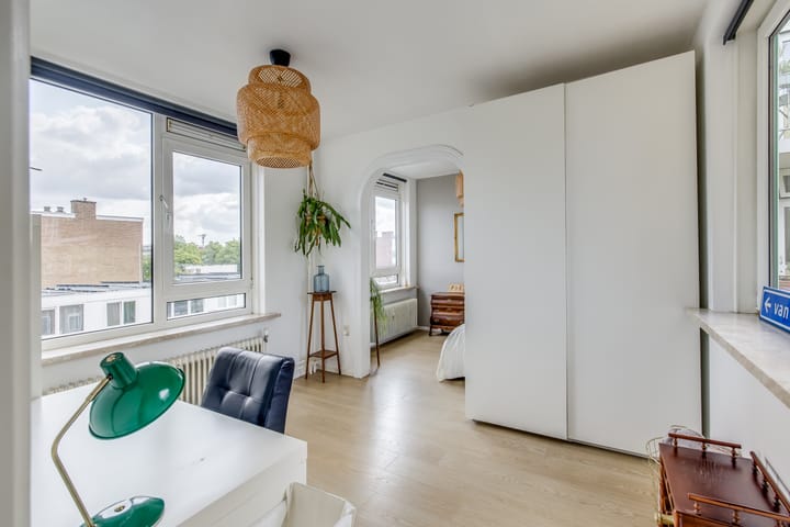 Foto 10 van Van Eysingalaan 328