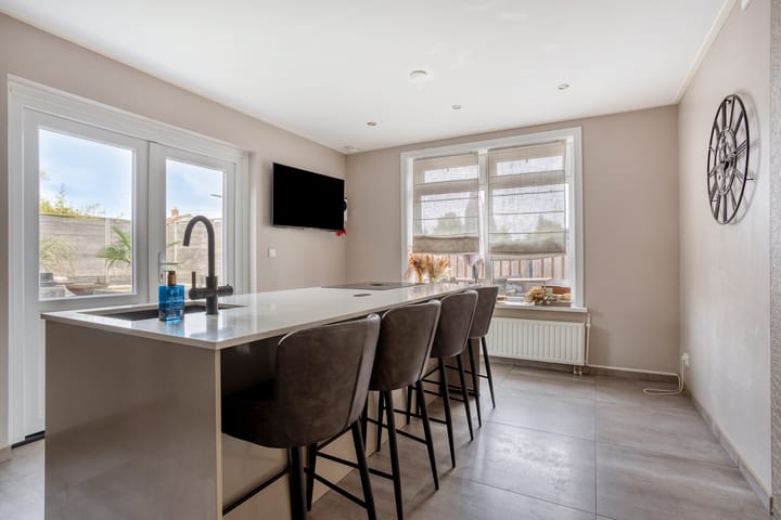 Foto 13 van Achtereindstraat 26