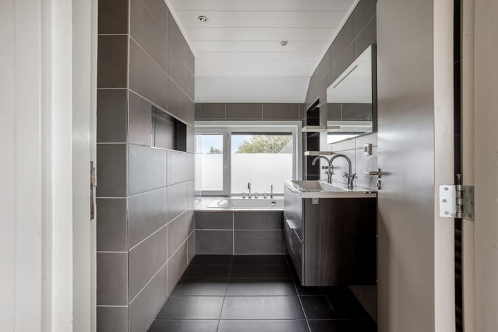 Foto 27 van Achtereindstraat 26