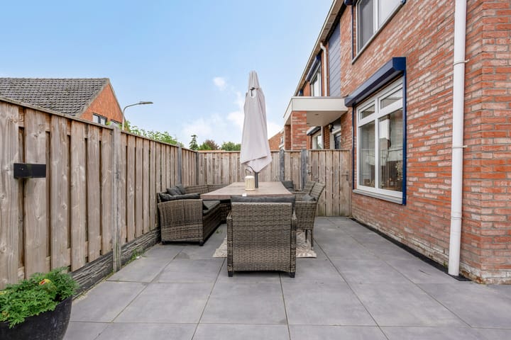 Foto 38 van Achtereindstraat 26