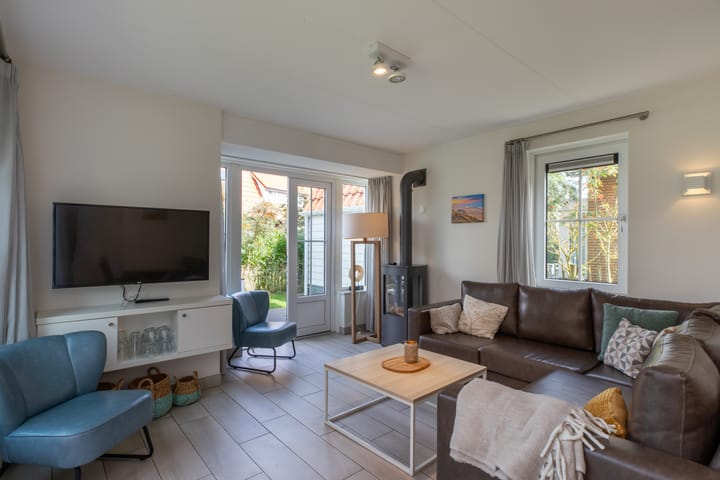 Photo 8 of John O. Forfarstraat 41