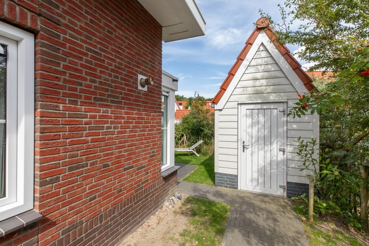 Photo 41 of John O. Forfarstraat 41