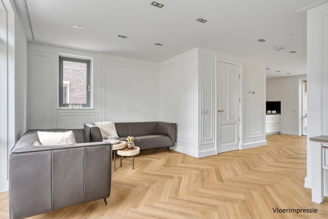 Photo 2 of Vrouwkespad 8