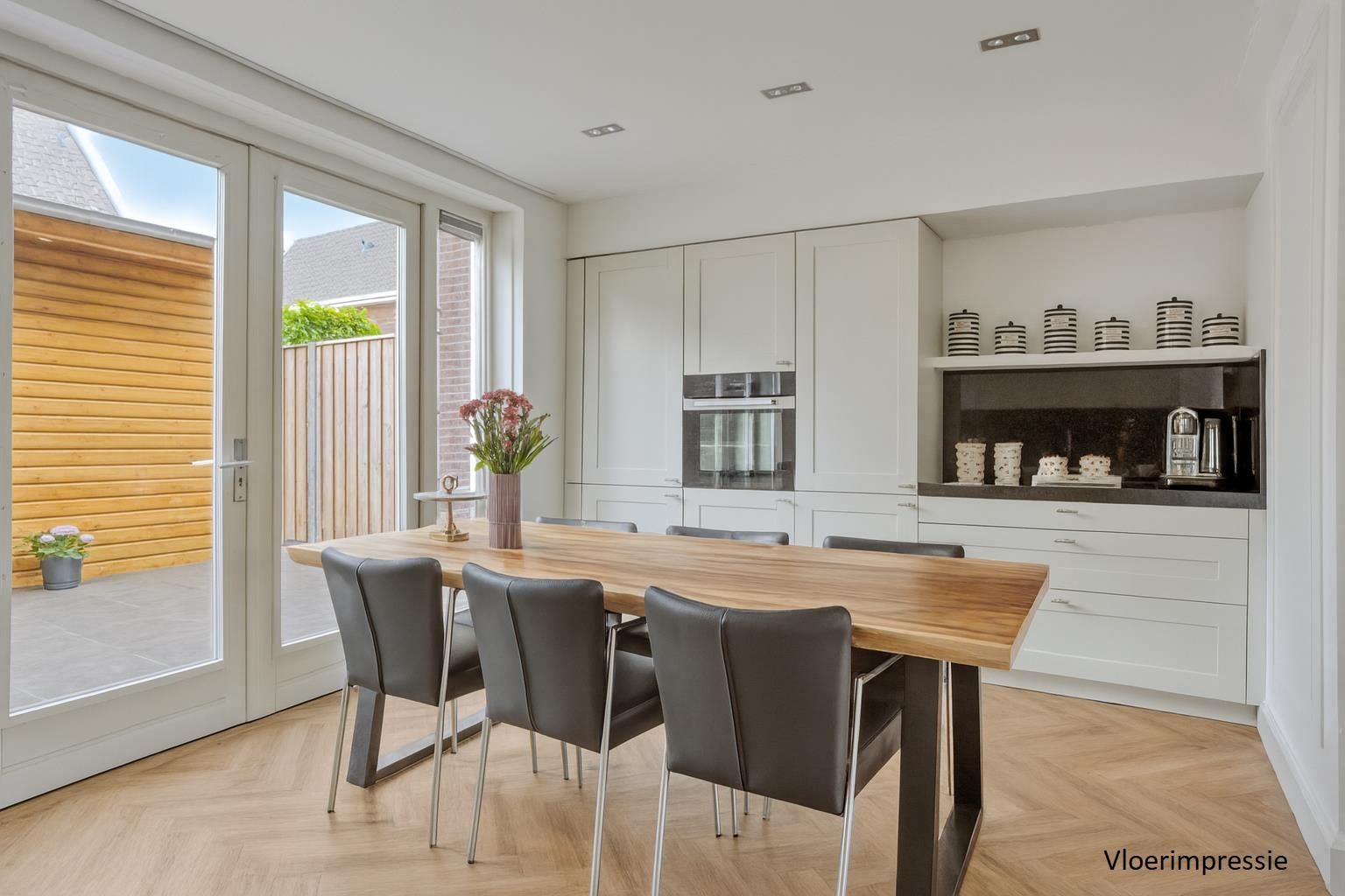 Photo 12 of Vrouwkespad 8