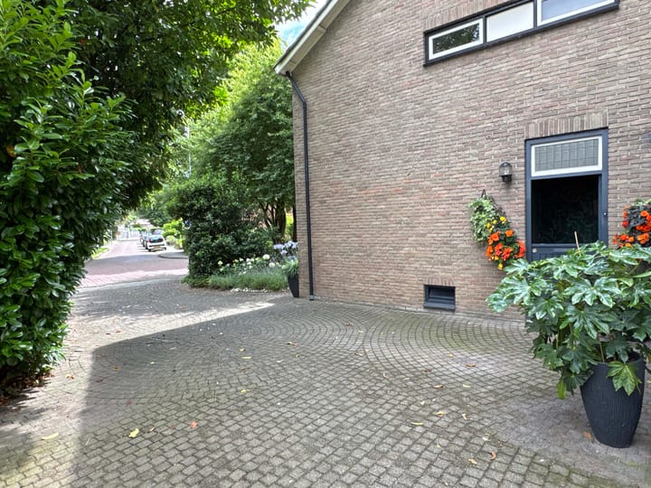 Photo 18 of Drostenstraat 55