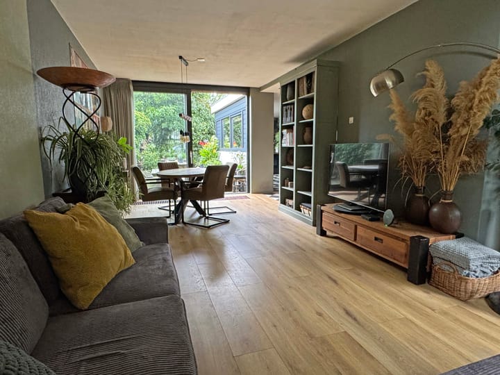 Photo 32 of Drostenstraat 55