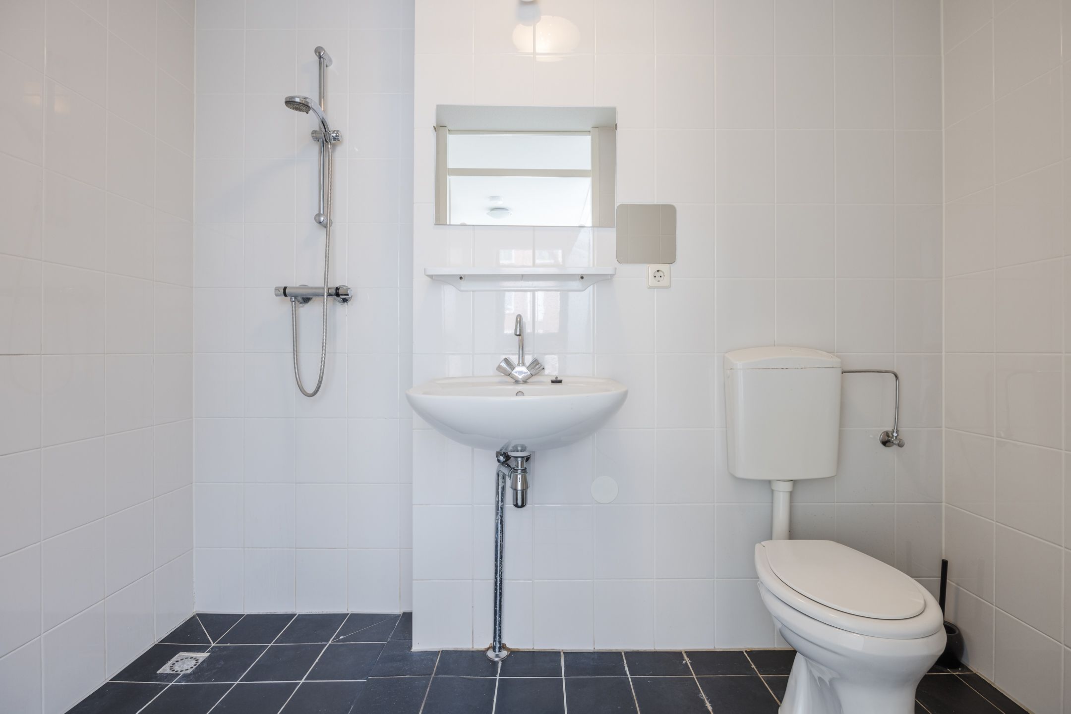 Photo 6 of Zonnebloemstraat 46