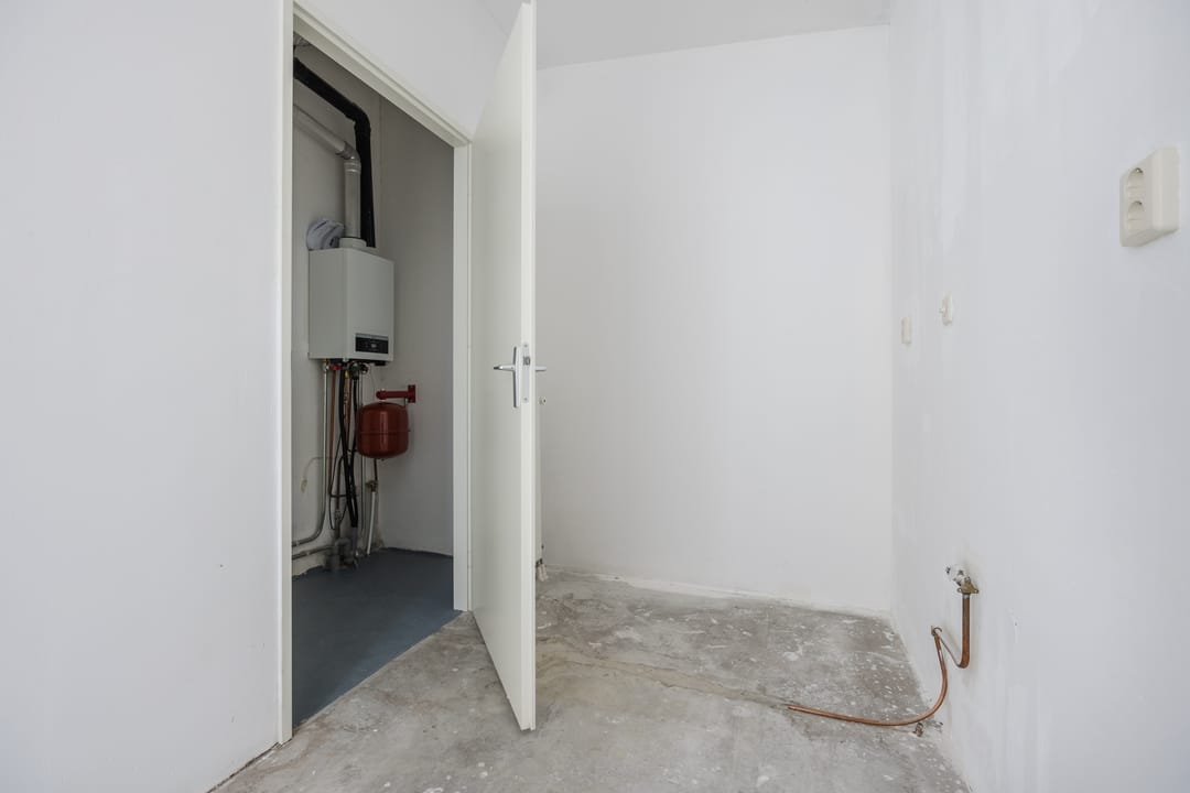 Photo 13 of Zonnebloemstraat 46