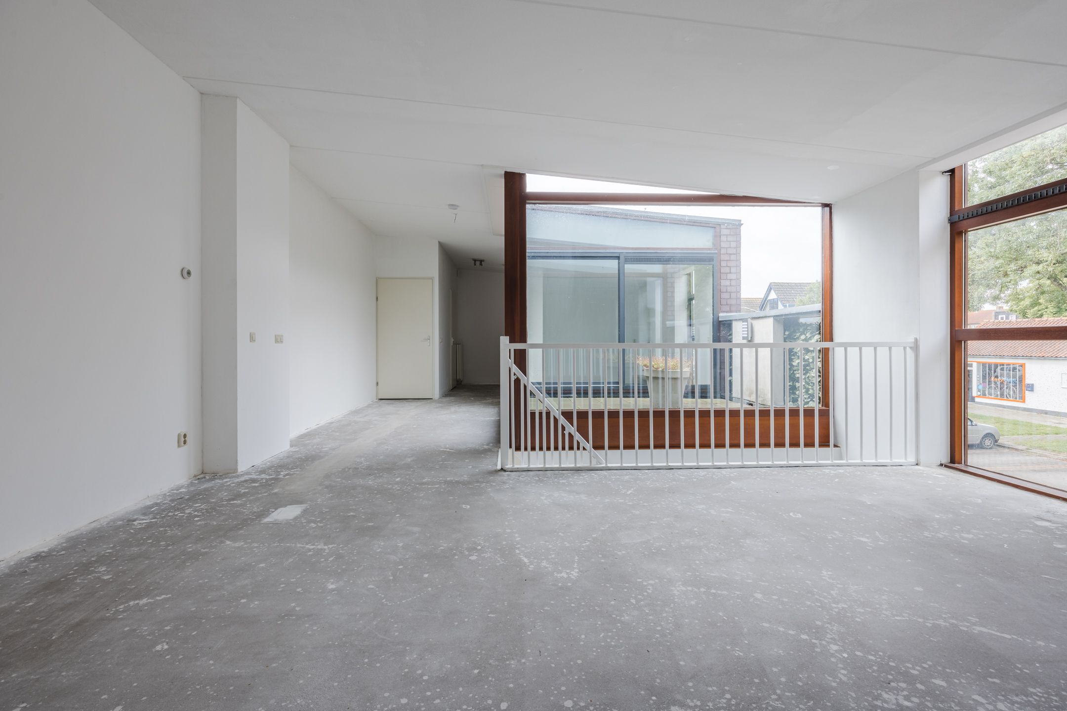 Photo 18 of Zonnebloemstraat 46