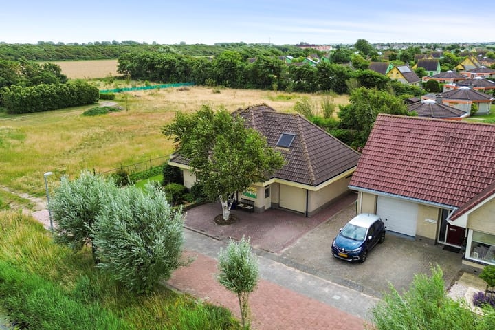 Photo 5 of Van Foreestweg 6-B