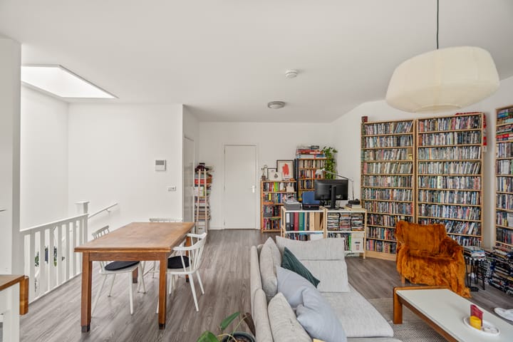 Photo 5 of Croeselaan 369-B