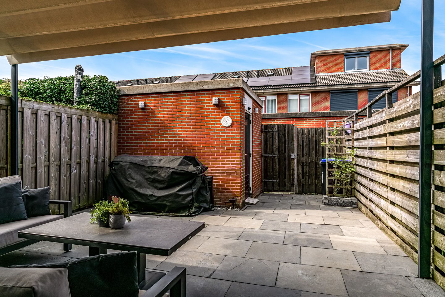 Foto 29 van Herman Heijermanshove 49