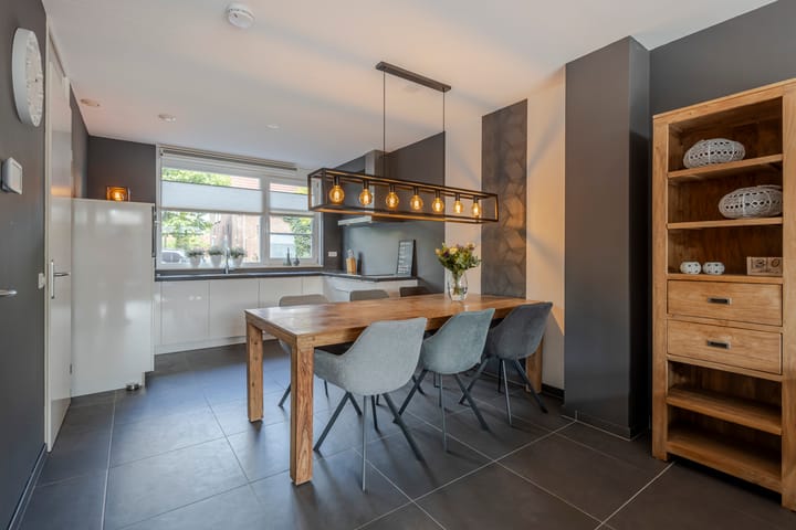 Foto 9 van Frederikstraat 6