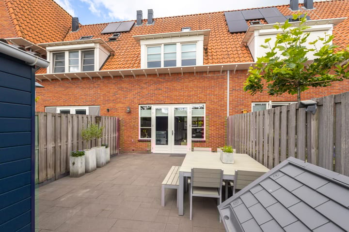 Foto 25 van Frederikstraat 6