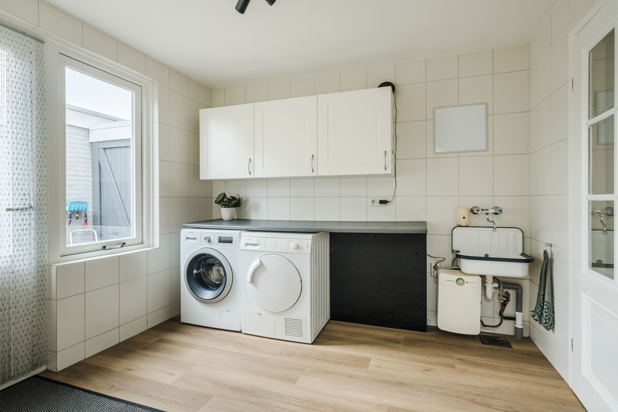 Foto 24 van Azaleastraat 24