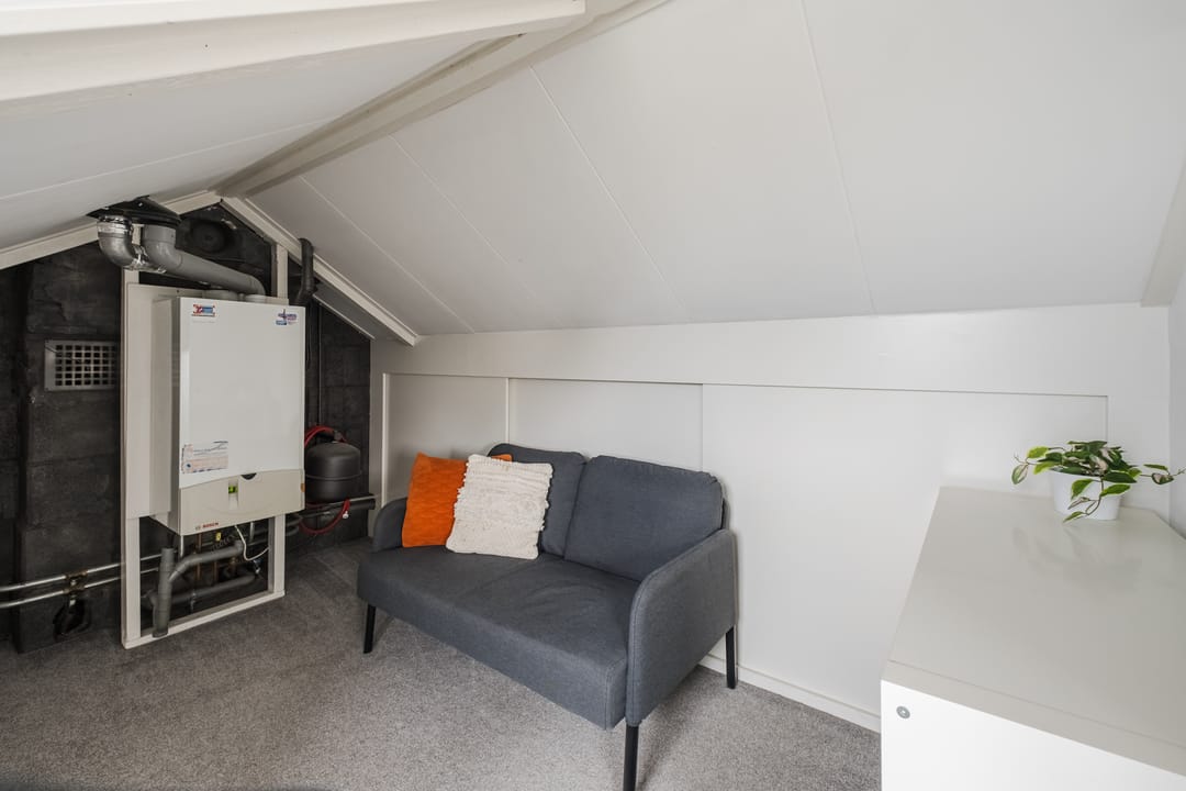 Foto 43 van Azaleastraat 24