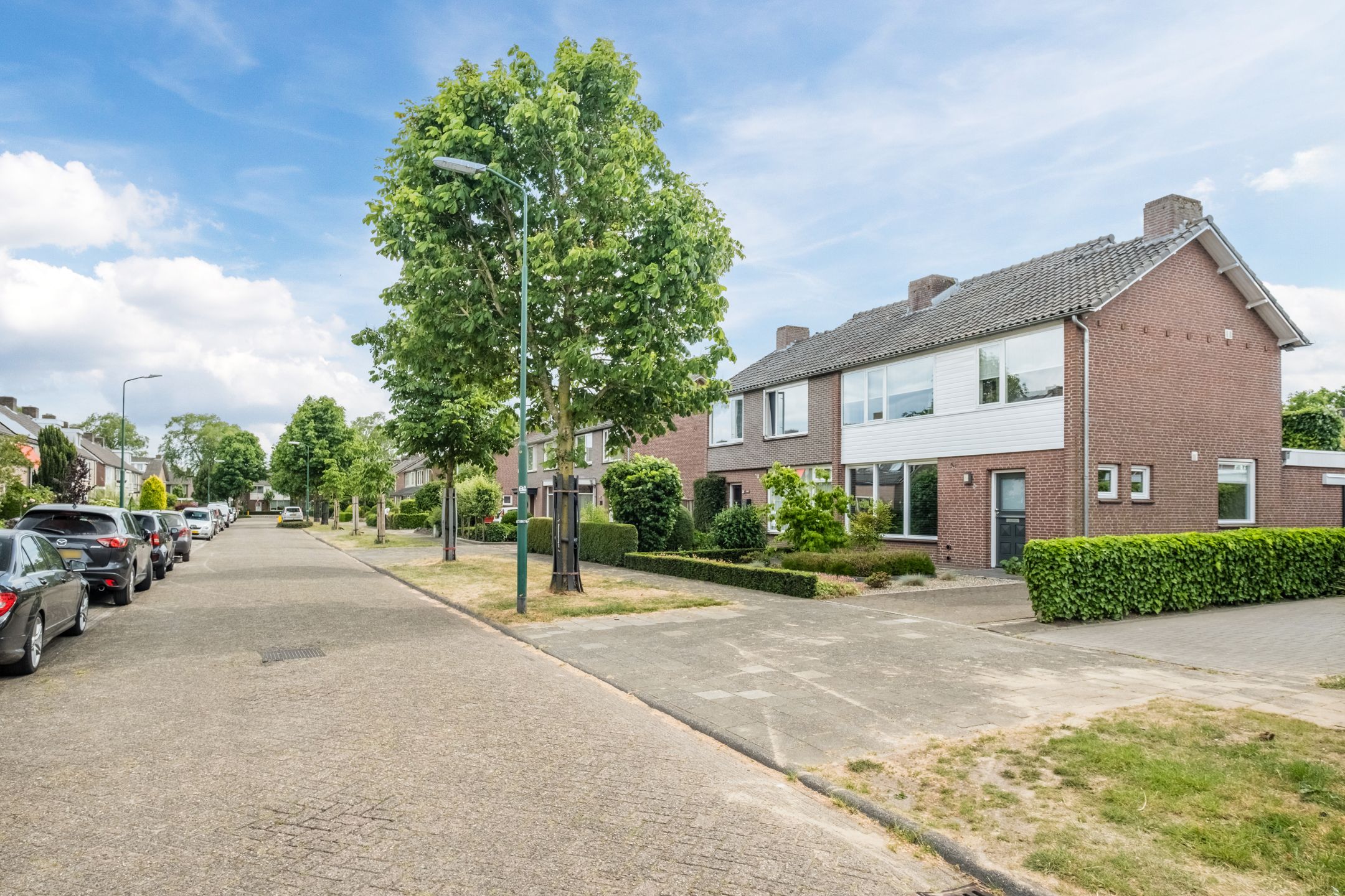 Foto 57 van Azaleastraat 24