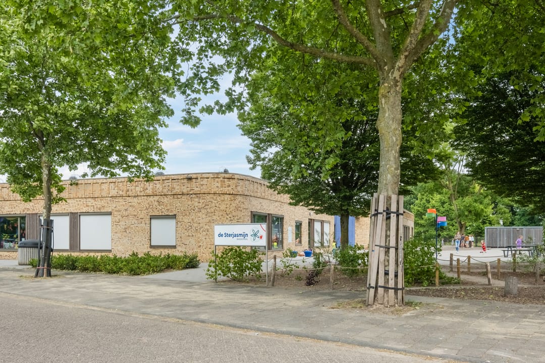 Foto 58 van Azaleastraat 24