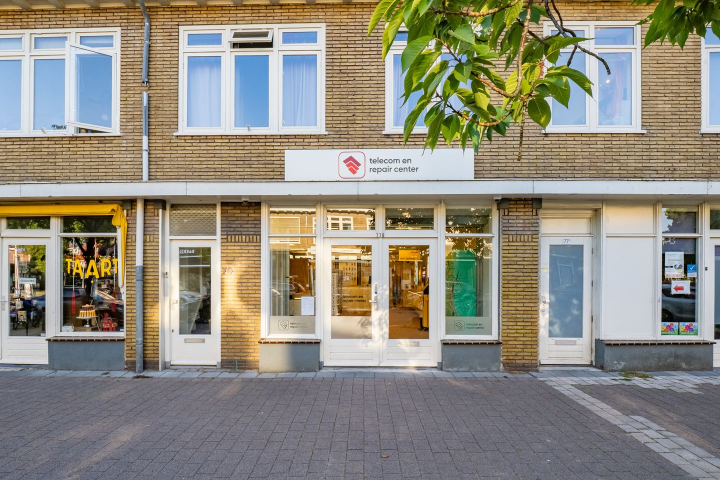 Bekijk foto 1 van Händelstraat 77-B