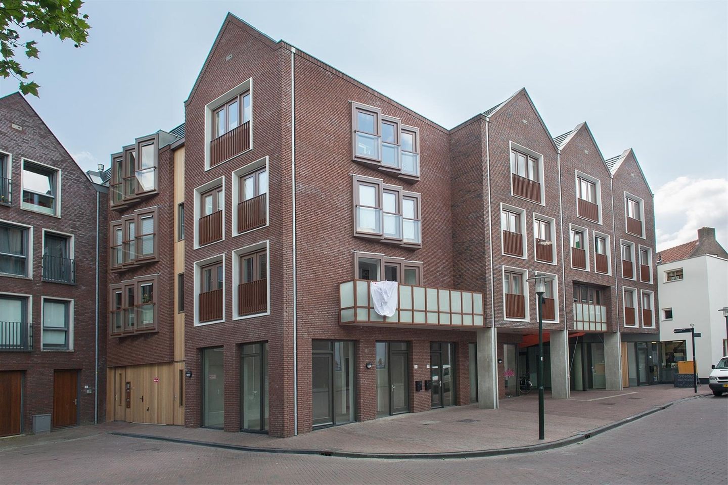Bekijk foto 2 van Slijkpoortsteeg 6