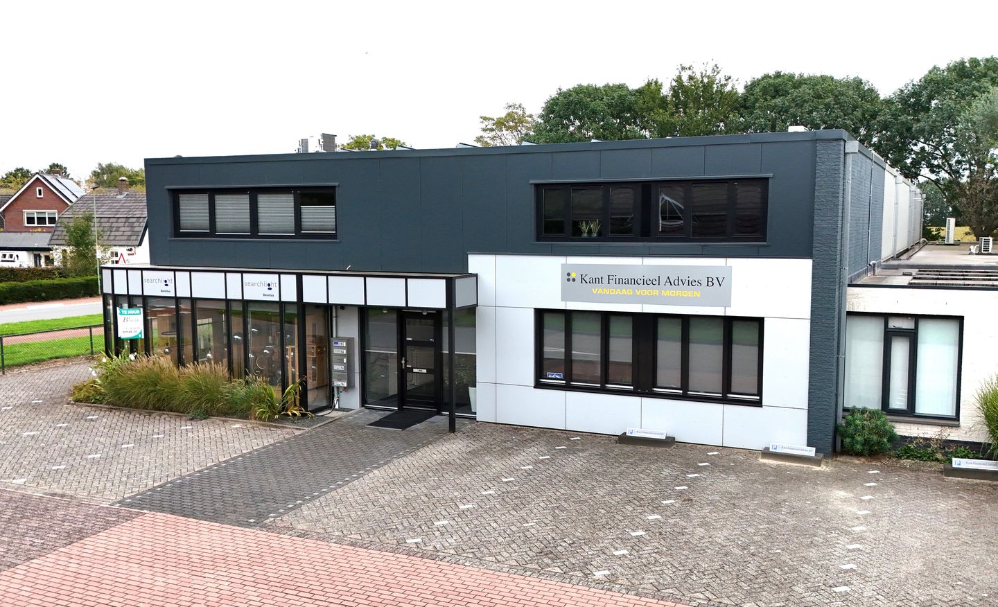 View photo 2 of De Hoogjens 1-A
