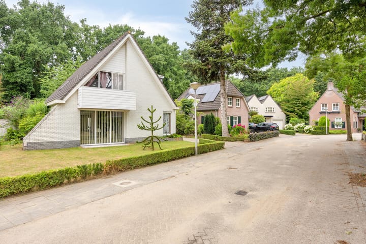 Foto 2 van Briljant 7