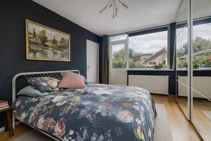 Foto 11 van van der Hoevenlaan 5