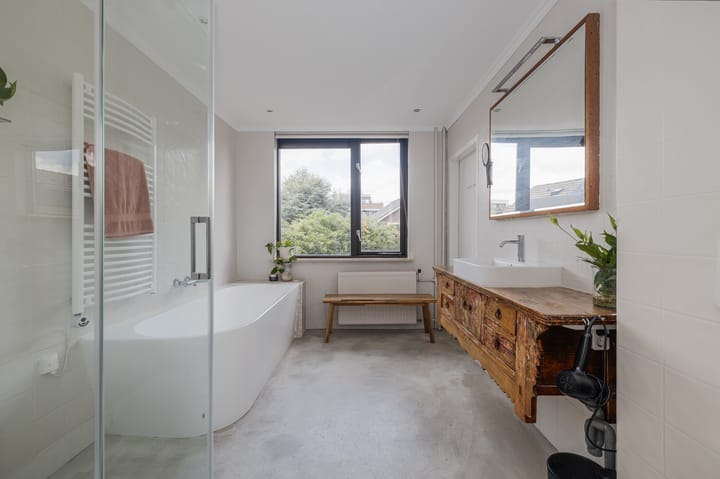 Foto 13 van van der Hoevenlaan 5