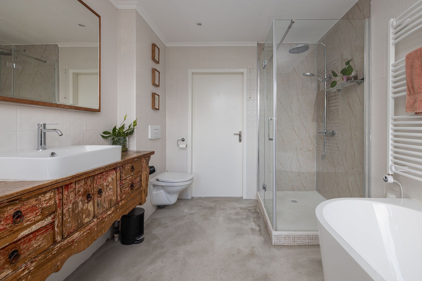 Foto 14 van van der Hoevenlaan 5