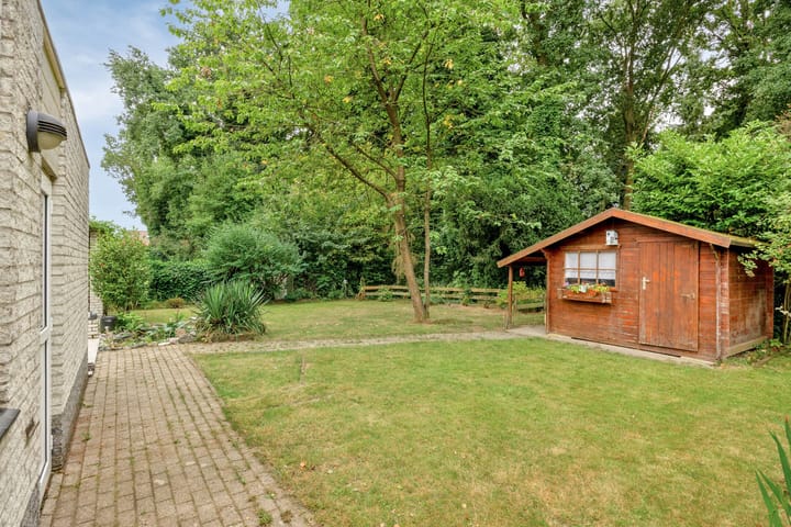 Photo 40 of Briljant 7