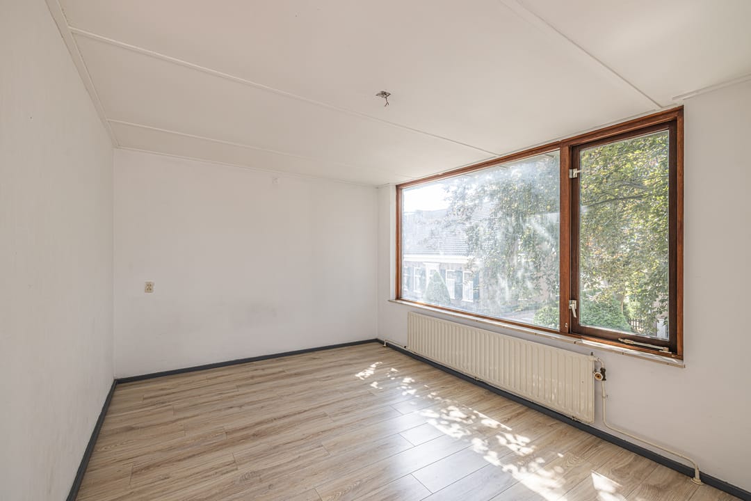 Photo 13 of Stationsweg 98-A