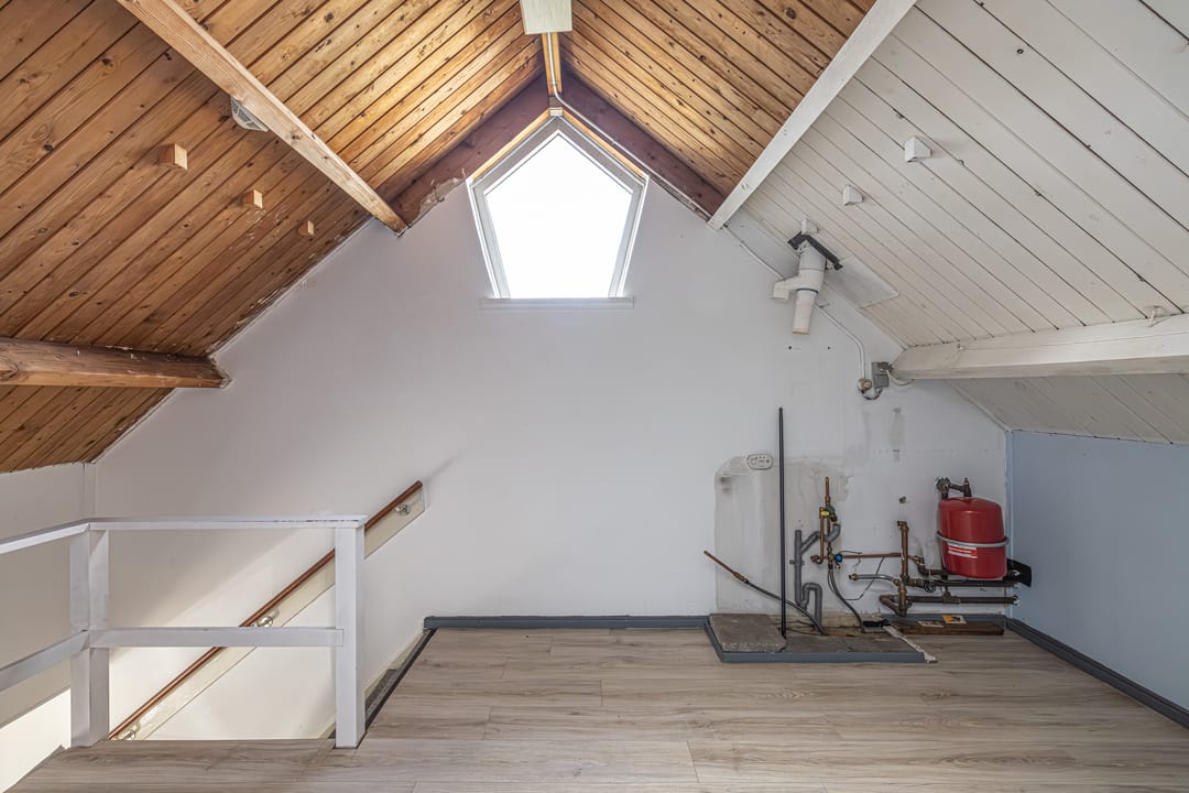 Photo 23 of Stationsweg 98-A