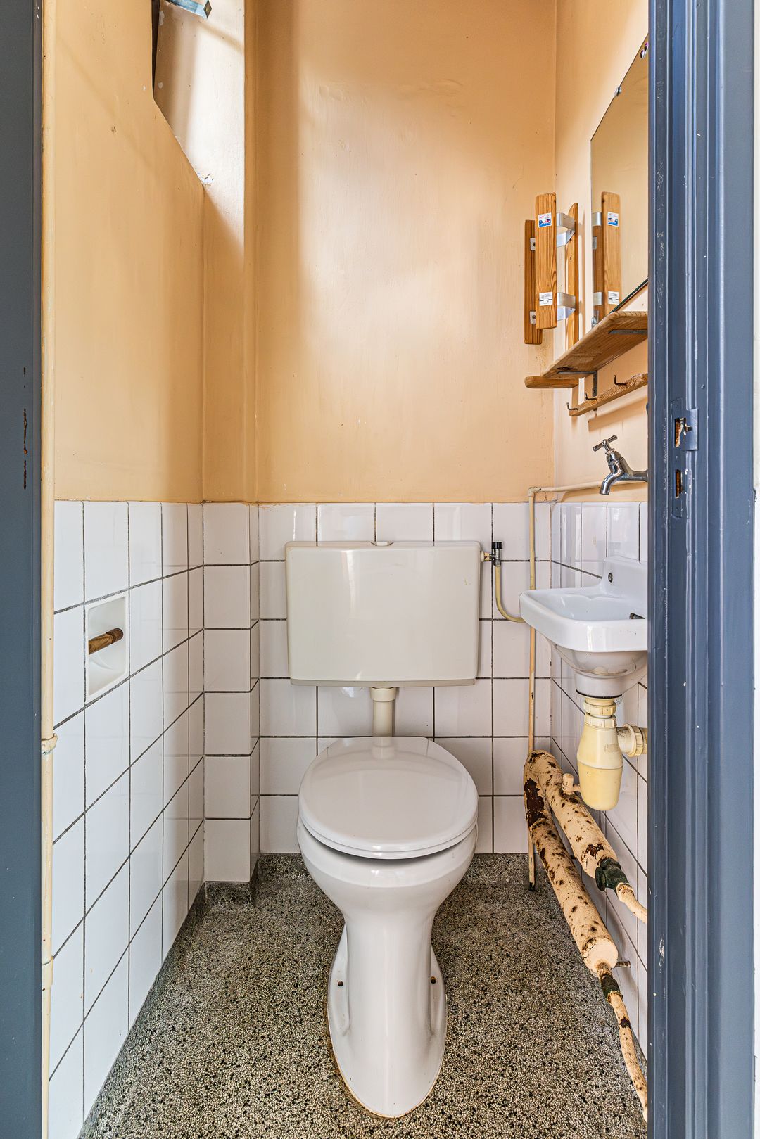 Photo 11 of Stationsweg 98-A