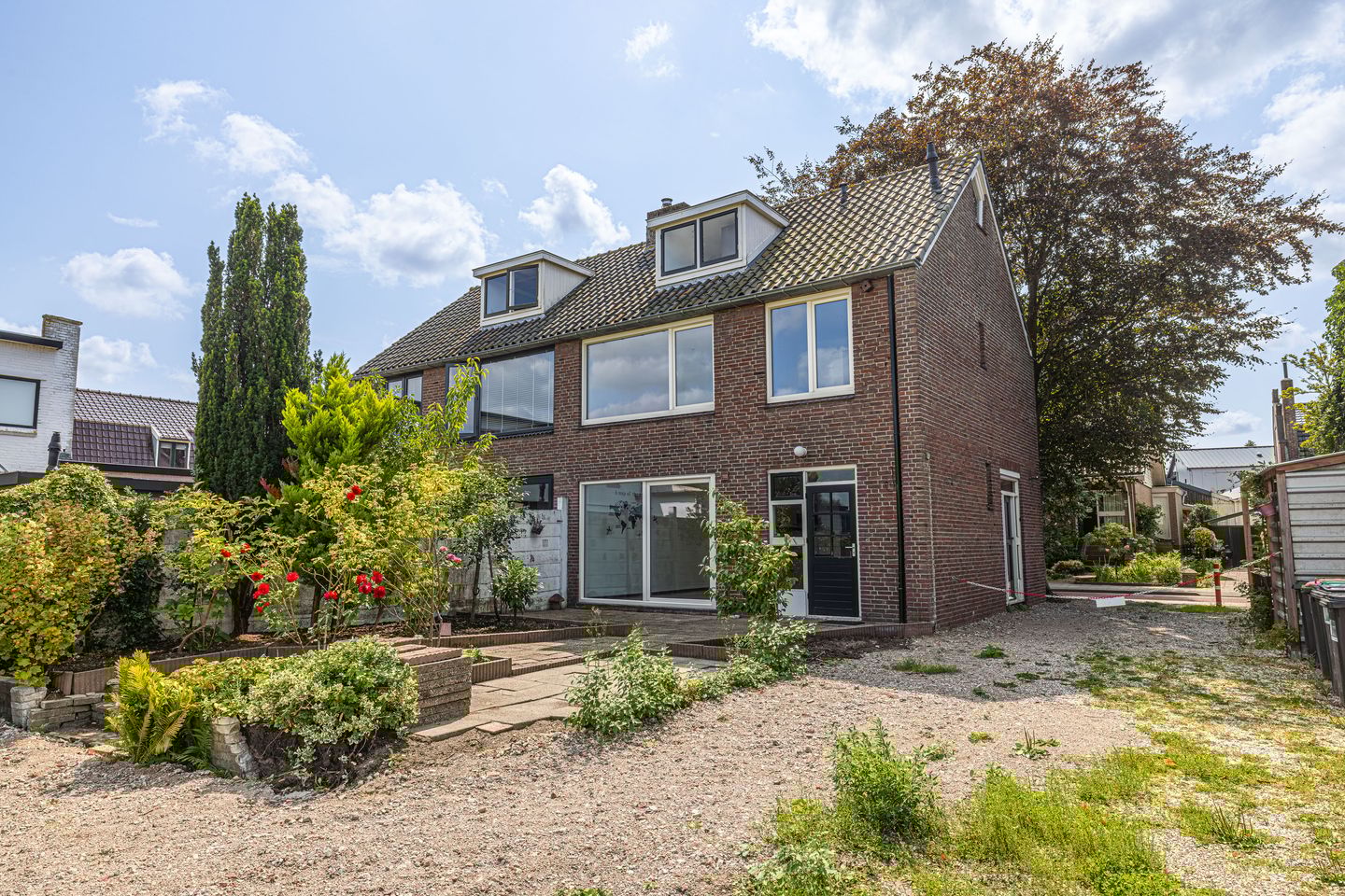 Photo 29 of Stationsweg 98-A