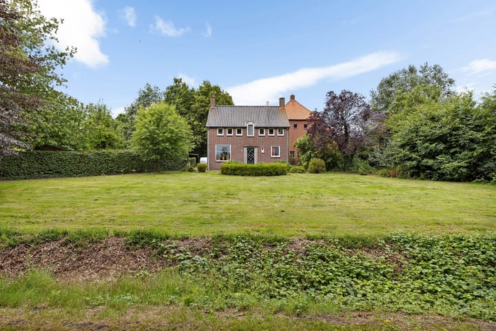 Photo 1 of J. Buiskoolweg 16